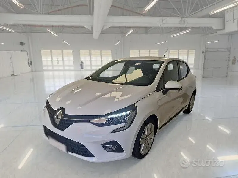 Usata Renault Clio V Business 100 CV (73 kW) 2022 Bianco Berlina