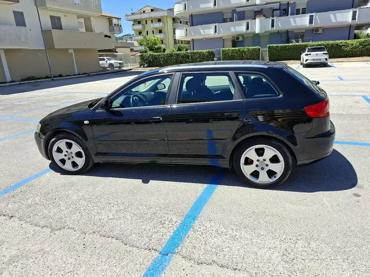 Usata Audi A3 150 CV (110 kW) 2006 Nero Utilitaria