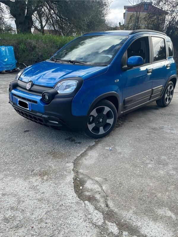 Nuova Fiat Panda Cross Cross 69 CV (50 kW) 2025 Blu Utilitaria