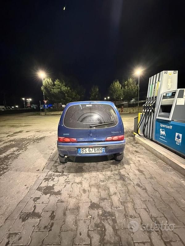 Usata Fiat 600 2001 Blu Utilitaria