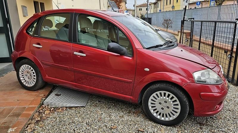 Usata Citroën C3 Elegance 68 CV (50 kW) 2005 Rosso Utilitaria