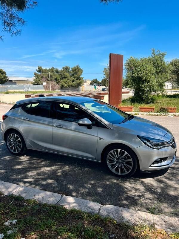 Usata Opel Astra 136 CV (100 kW) 2016 Grigio Berlina