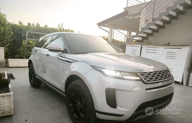 Usata Land Rover Range Rover evoque 160 CV (117 kW) 2020 Grigio SUV