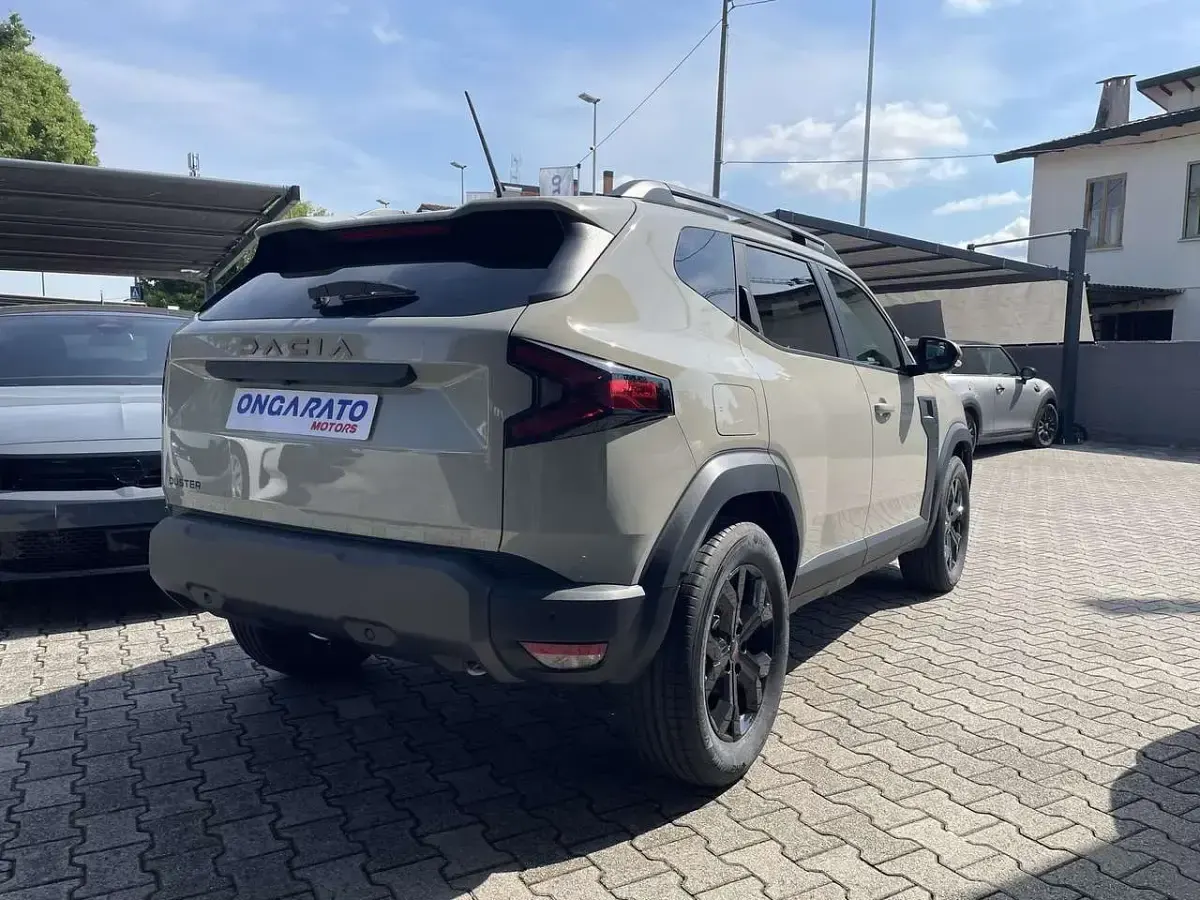 Nuova Dacia Duster Extreme 122 CV (89 kW) 2026 Bianco SUV