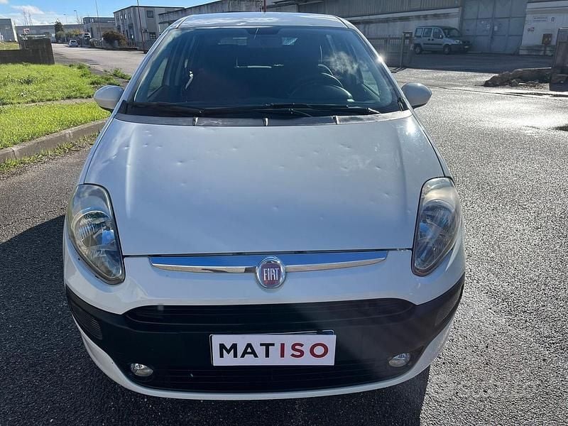 Usata Fiat Punto Evo 77 CV (56 kW) 2011 Bianco Utilitaria