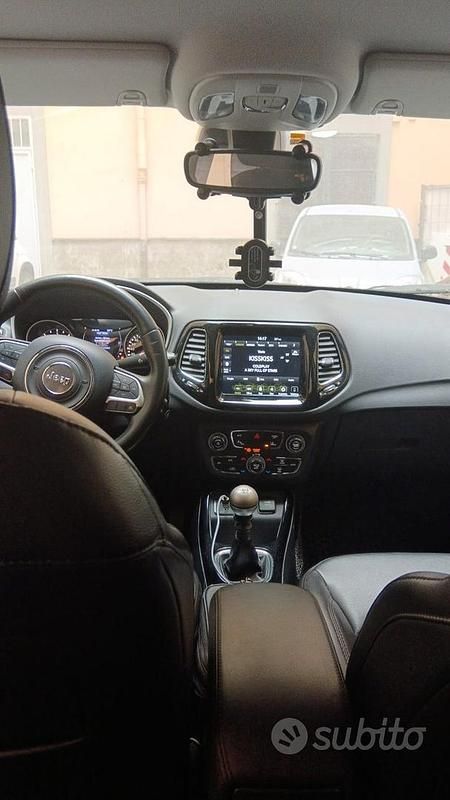 Usata Jeep Compass 130 CV (95 kW) 2018 Grigio SUV