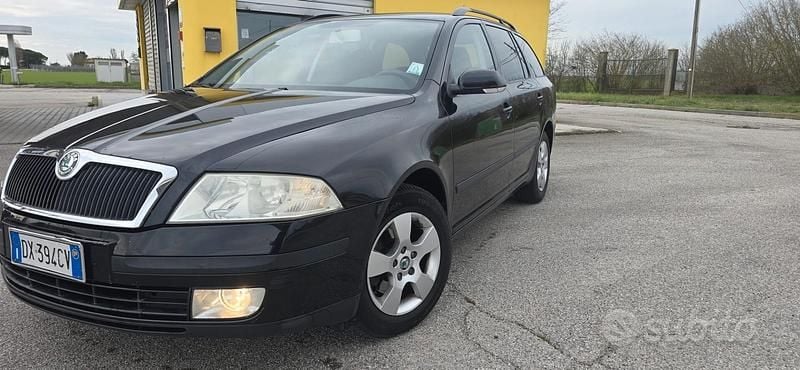 Usata Skoda Octavia Elegance 105 CV (77 kW) 2009 Nero Berlina