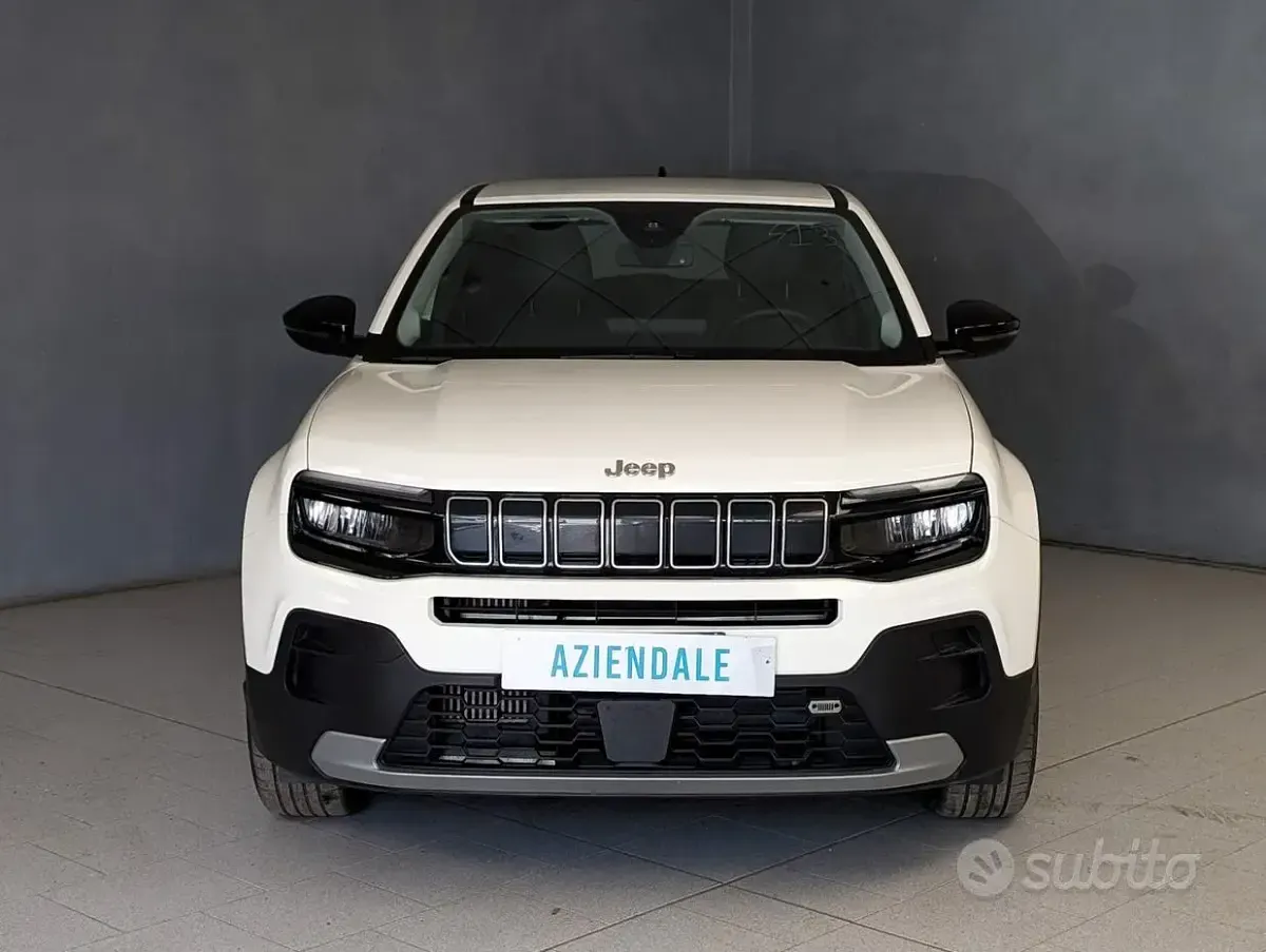Usata Jeep Avenger Altitude 101 CV (74 kW) 2024 Bianco SUV