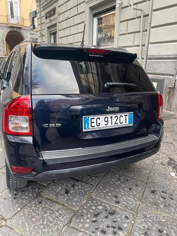 Usata Jeep Compass Sport 136 CV (100 kW) 2011 Blu/azzurro SUV