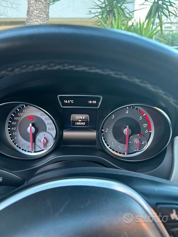 Occasion Mercedes GLA200 136 ch (100 kW) 2015 Blanc SUV