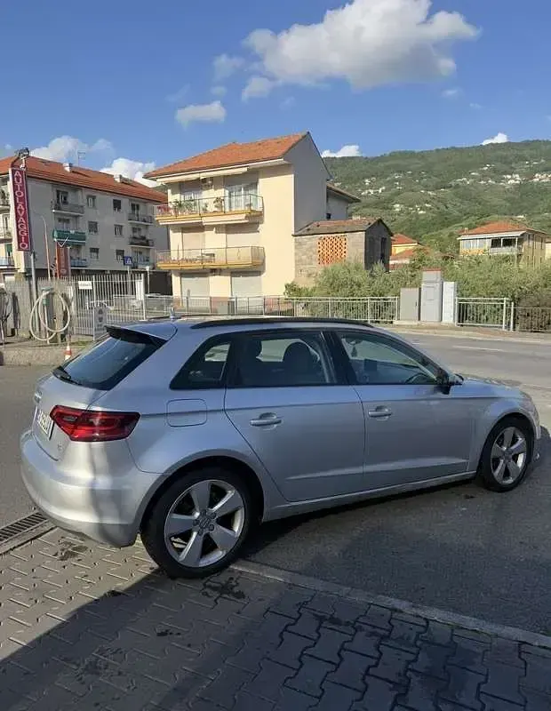 Usata Audi A3 Ambiente 105 CV (77 kW) 2014 Berlina