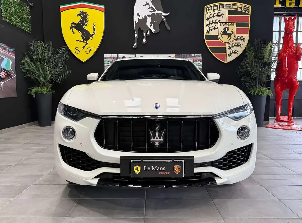 Usata Maserati Levante 430 CV (316 kW) 2016 Bianco alpi SUV