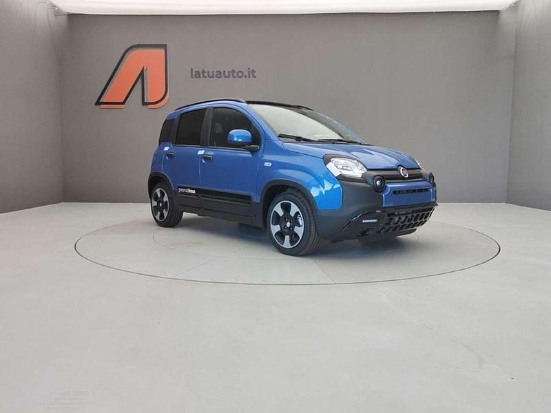 Usata Fiat Panda Cross Cross 69 CV (50 kW) 2024 Blu italia / tetto nero Utilitaria