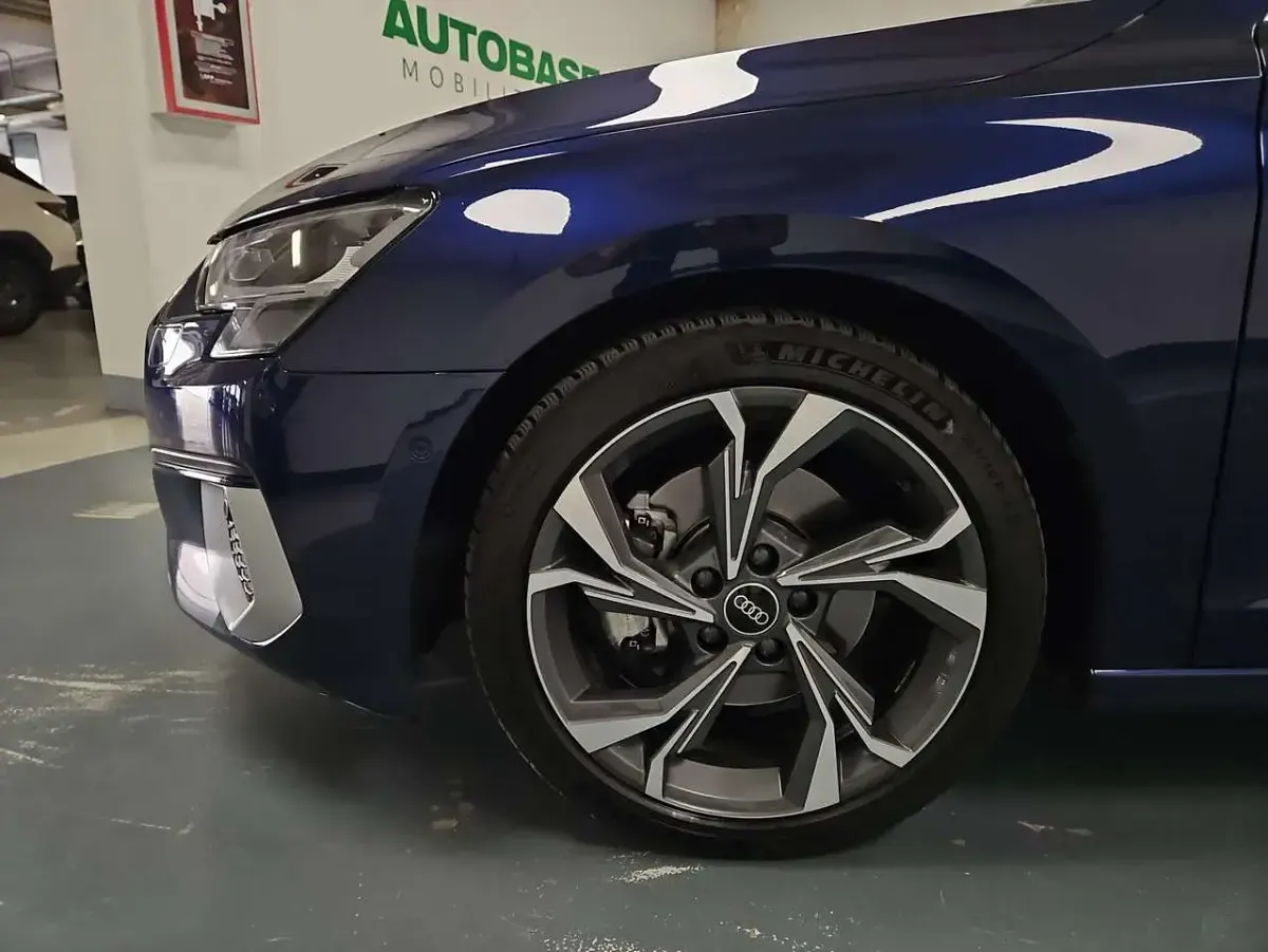 Usata Audi A3 Advanced 200 CV (147 kW) 2021 Blu/azzurro Berlina