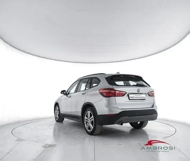Usata BMW X1 149 CV (109 kW) 2018 Grigio SUV