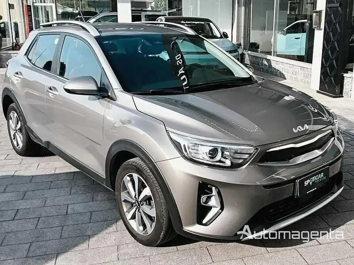 Begagnad Kia Stonic Style 99 HK (72 kW) 2022 SUV