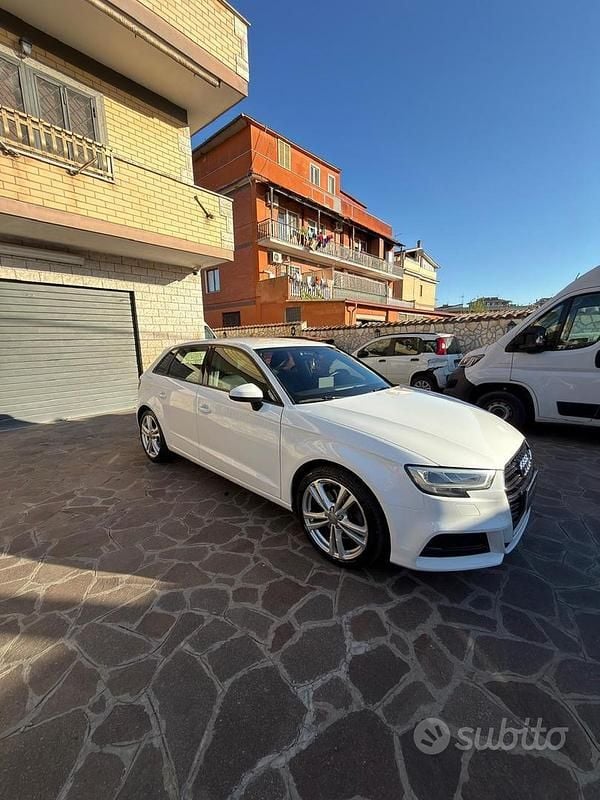 Occasion Audi A3 S-Line 150 ch (110 kW) 2019 Blanc Berline