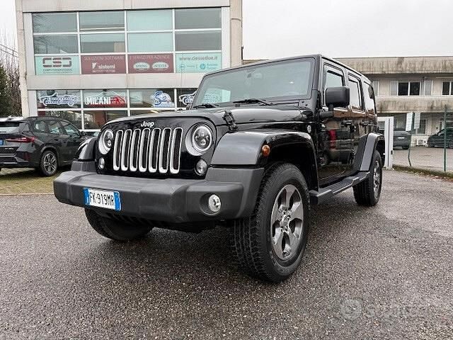 Nero Usata 2017 Jeep Wrangler Sahara SUV | 37.800 € (Cara) - Immagine 1/4