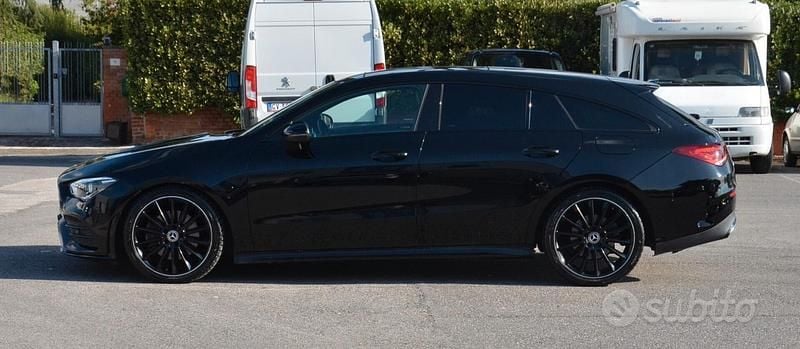 Usata Mercedes CLA200 Shooting Brake Premium 150 CV (110 kW) 2022 Nero Station wagon