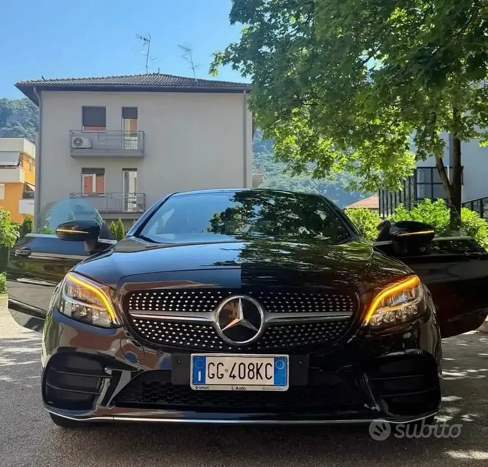 Usata Mercedes C220 194 CV (142 kW) 2021 Coupé