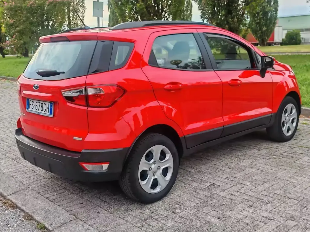 Usata Ford Ecosport 99 CV (72 kW) 2018 Rosso SUV