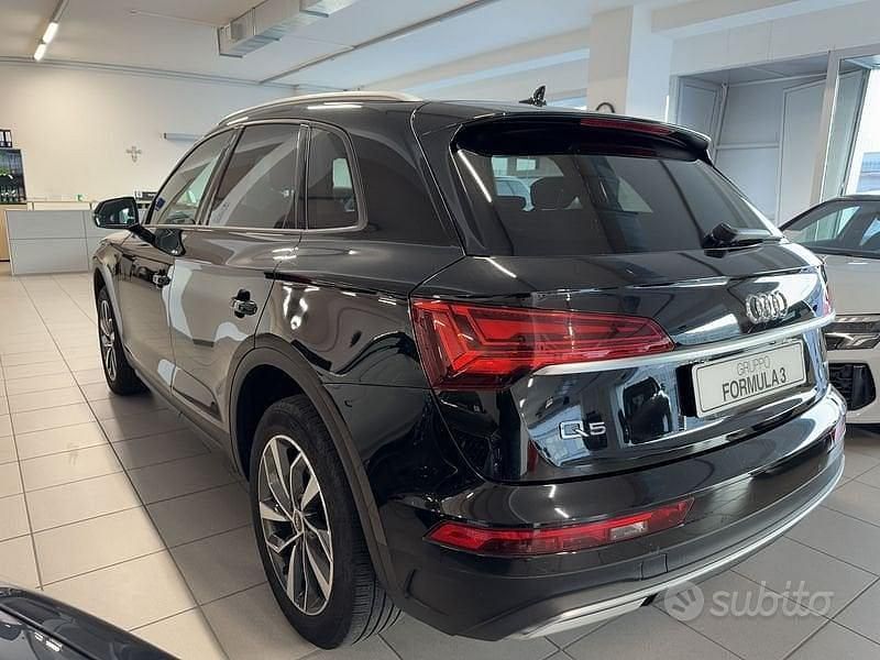 Usata Audi Q5 Business 204 CV (150 kW) 2021 Nero SUV