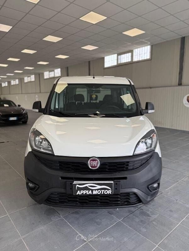 Occasion Fiat Doblò 95 ch (69 kW) 2019 Blanc Monospace
