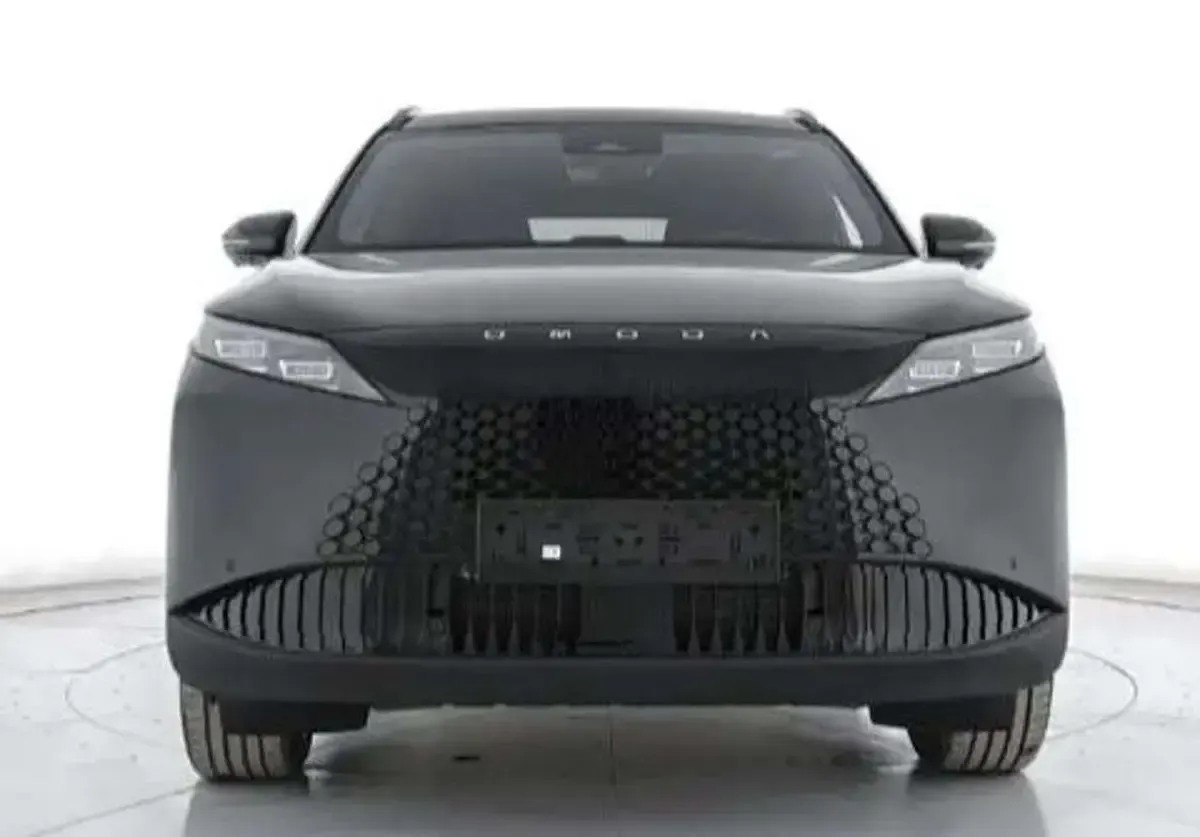 Usata Omoda 7 279 CV (205 kW) 2026 Nero SUV