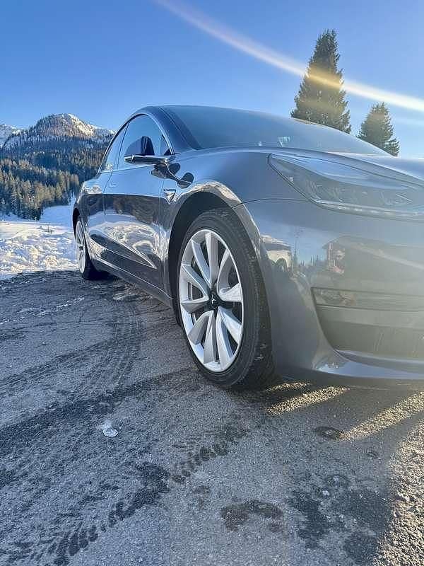 Usata Tesla Model 3 152 kW (208 CV) 2020 Berlina