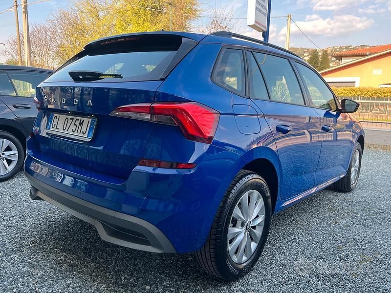 Usata Skoda Kamiq Ambition 110 CV (80 kW) 2022 Blu SUV