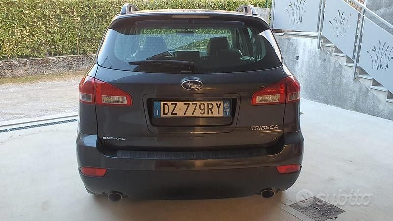 Usata Subaru Tribeca 258 CV (189 kW) 2010 Nero SUV