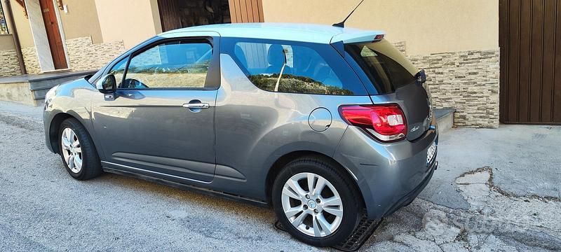 Usata DS Automobiles DS3 Chic 95 CV (69 kW) 2010 Grigio Berlina
