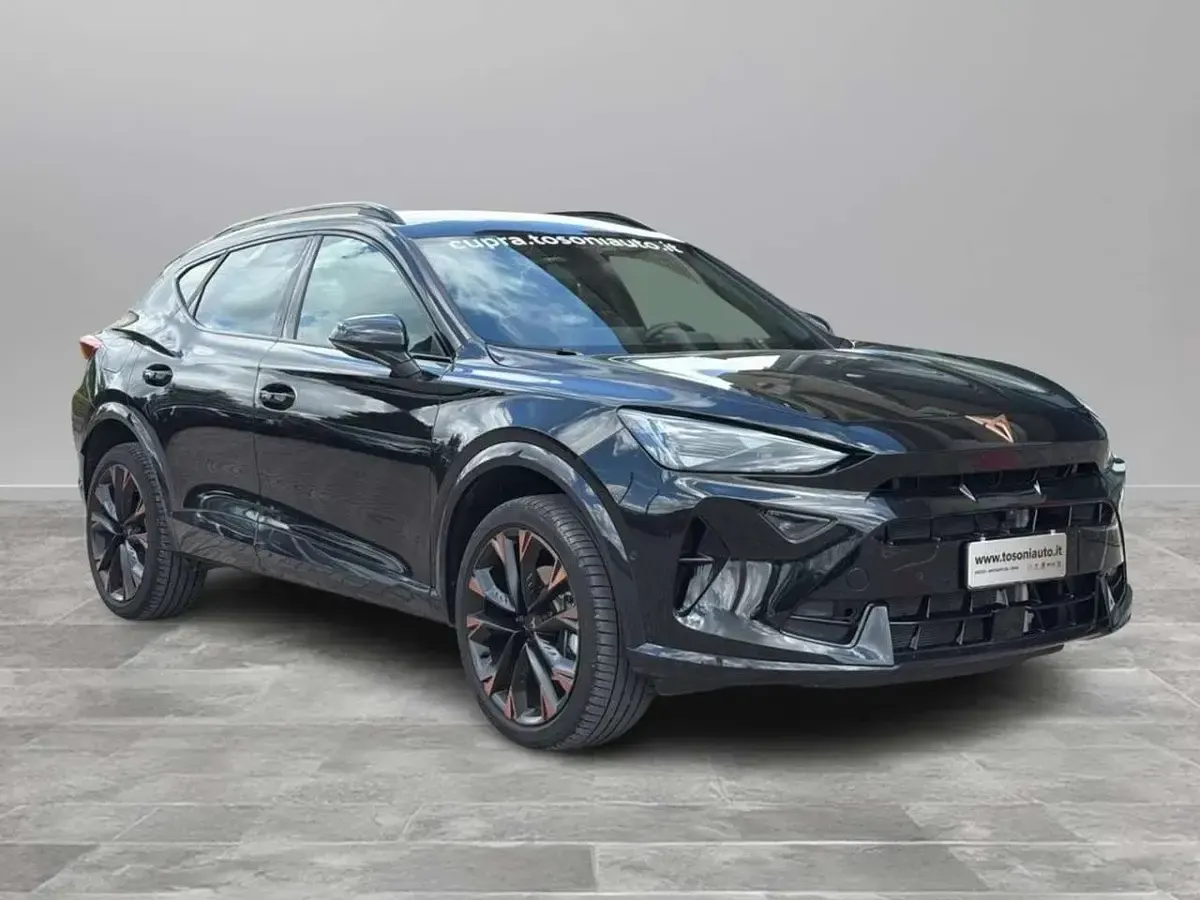Usata Cupra Formentor 150 CV (110 kW) 2025 Nero midnight SUV
