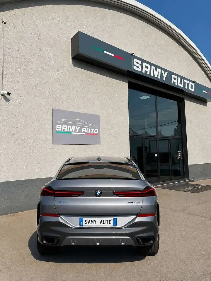Usata BMW X6 M Sport 298 CV (219 kW) 2025 Argento SUV