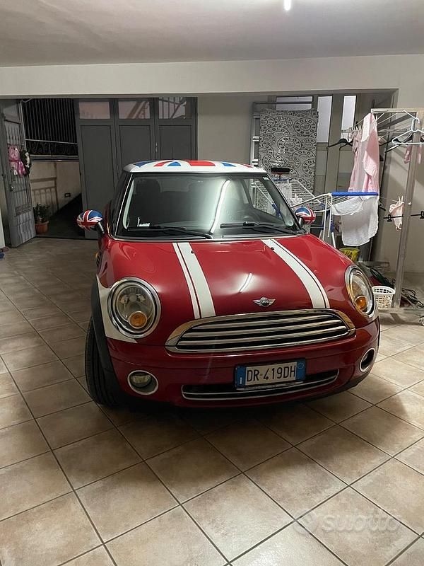 Usata Mini Cooper 2008 Rosso Utilitaria