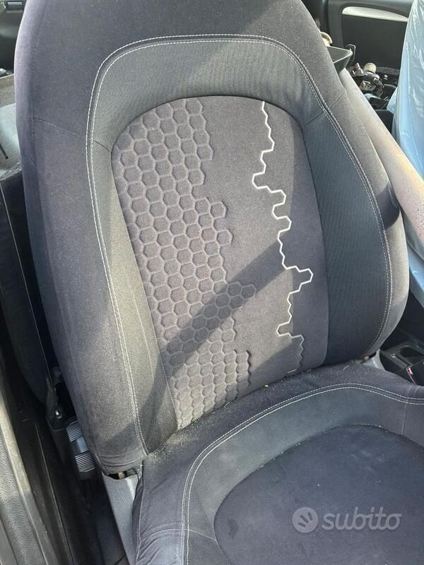 Usata Fiat Punto 77 CV (56 kW) 2013 Grigio Utilitaria