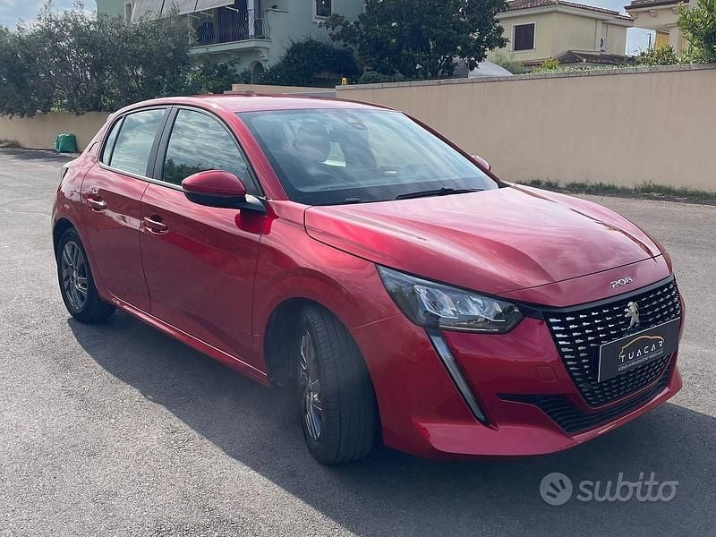 Usata Peugeot 208 Active 102 CV (75 kW) 2021 Rosso Utilitaria