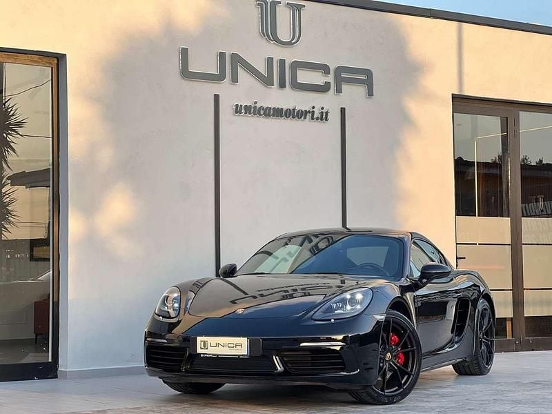 Usata Porsche 718 Cayman 299 CV (219 kW) 2018 Nero metallizzato Coupé