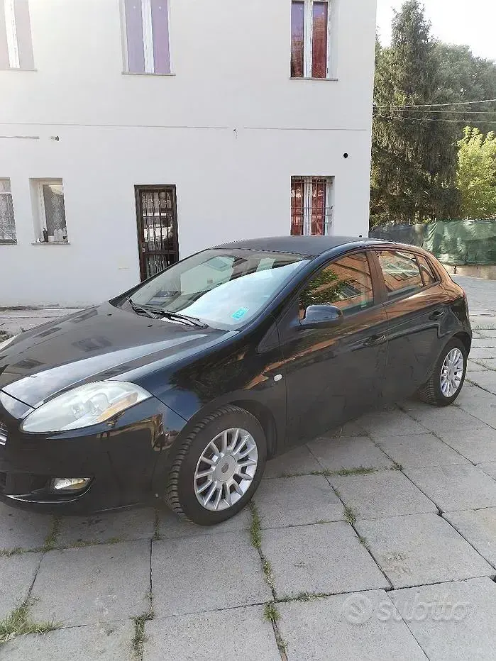 Usata Fiat Bravo 90 CV (66 kW) 2009 Nero Utilitaria