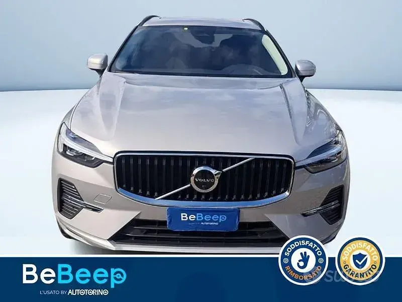 Usata Volvo XC60 Core 197 CV (144 kW) 2022 Grigio SUV