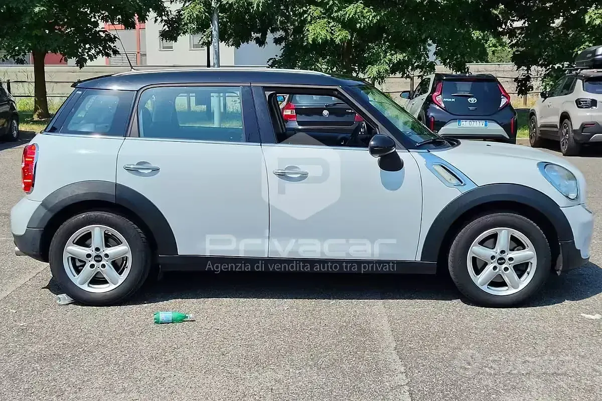 Usata Mini One Countryman 98 CV (72 kW) 2013 Bianco SUV
