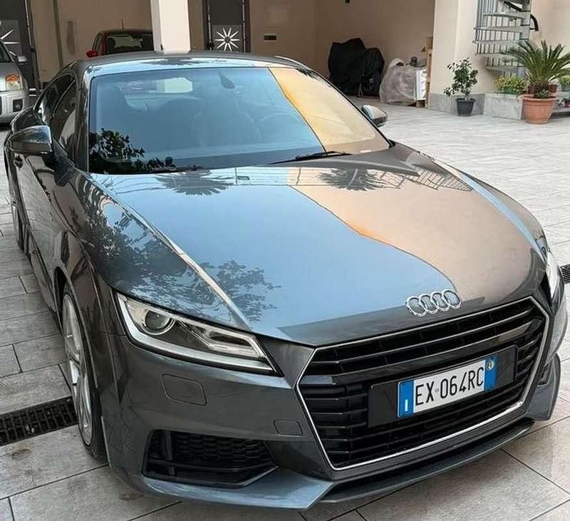 Usata Audi TT S-Line 184 CV (135 kW) 2014 Grigio Coupé