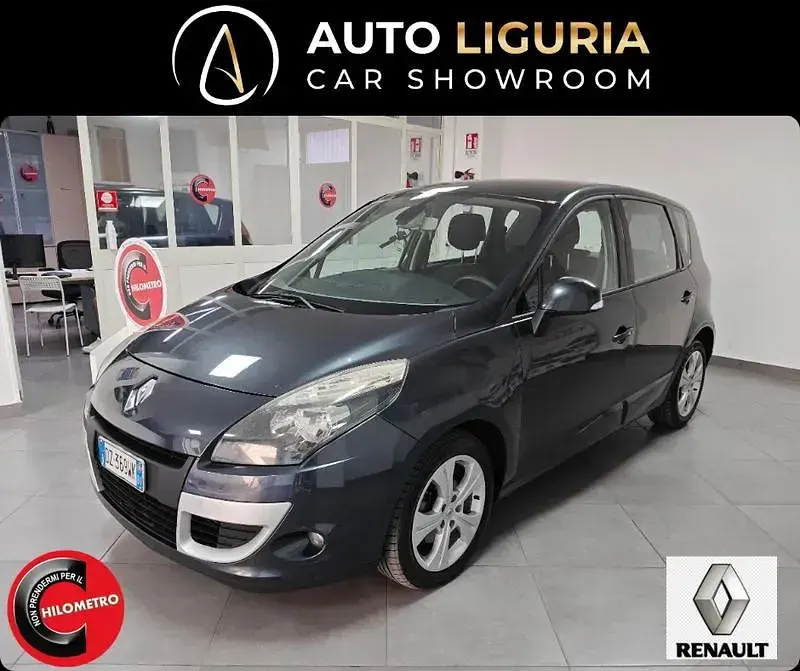 Usata Renault Scénic Dynamique 110 CV (80 kW) 2010 Monovolume