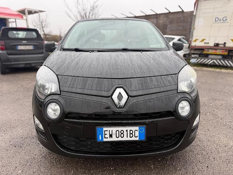 Usata Renault Twingo Night&Day 75 CV (55 kW) 2014 Nero Utilitaria