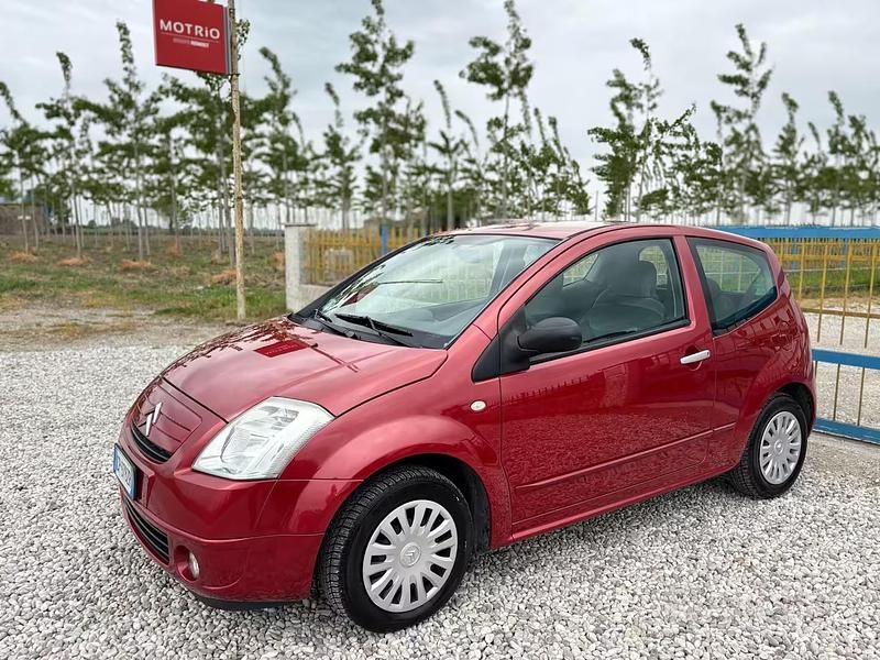 Usata Citroën C2 60 CV (44 kW) 2004 Rosso Utilitaria