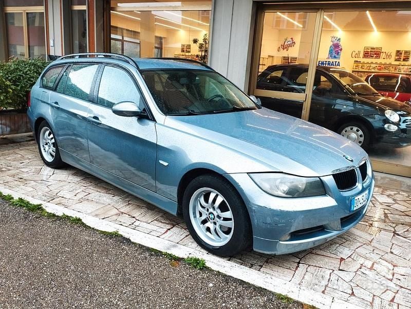 Usata BMW 320 163 CV (119 kW) 2006 Grigio Station wagon