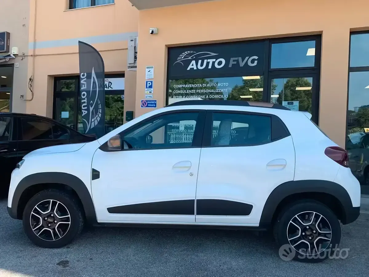 Usata Dacia Spring Extreme 19 kW (26 CV) 2024 Bianco Utilitaria