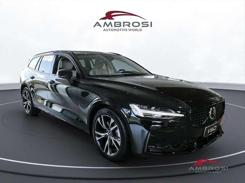 Nuova Volvo V60 Plus 197 CV (144 kW) 2025 Onyx black Station wagon