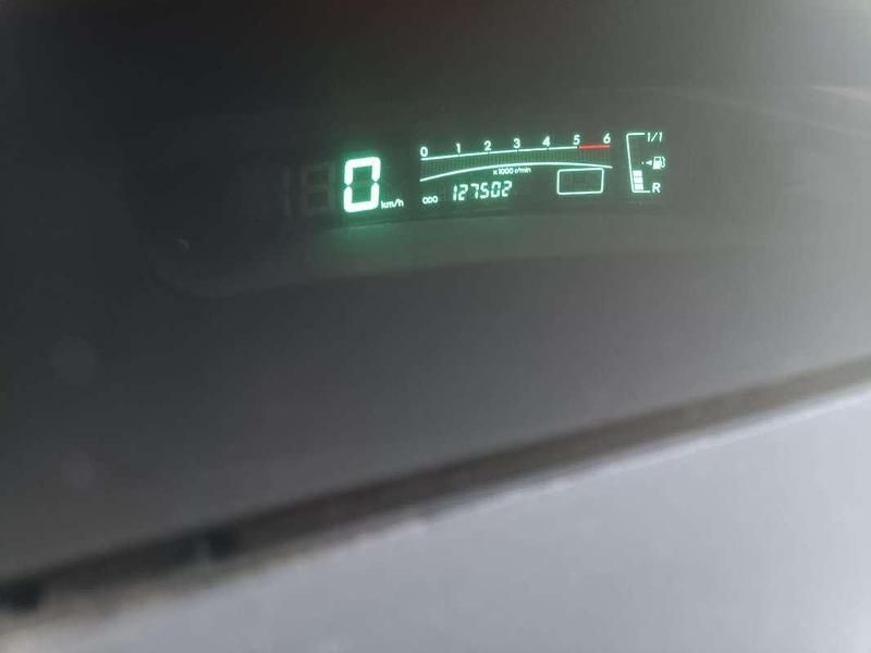 Usata Toyota Yaris Sol 90 CV (66 kW) 2007 Blu Utilitaria