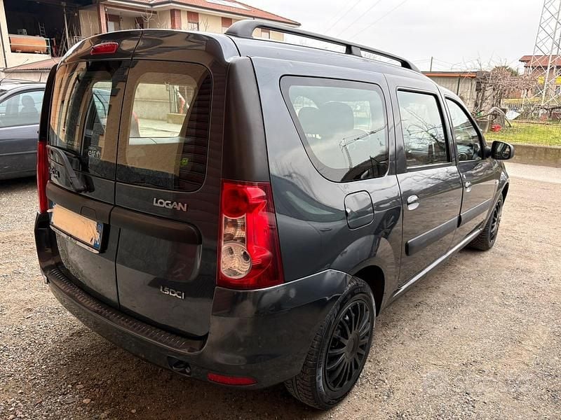 Usata Dacia Logan 90 CV (66 kW) 2012 Grigio Station wagon